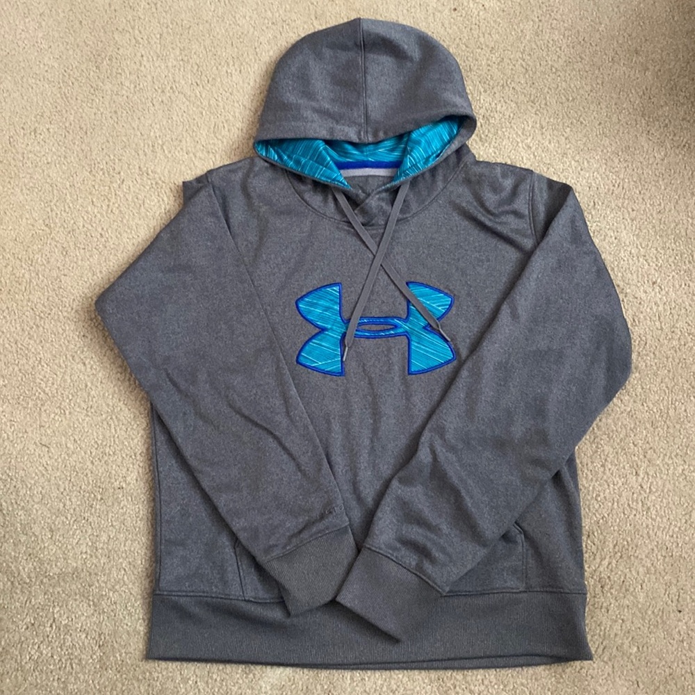 Under Armour sweatshirt